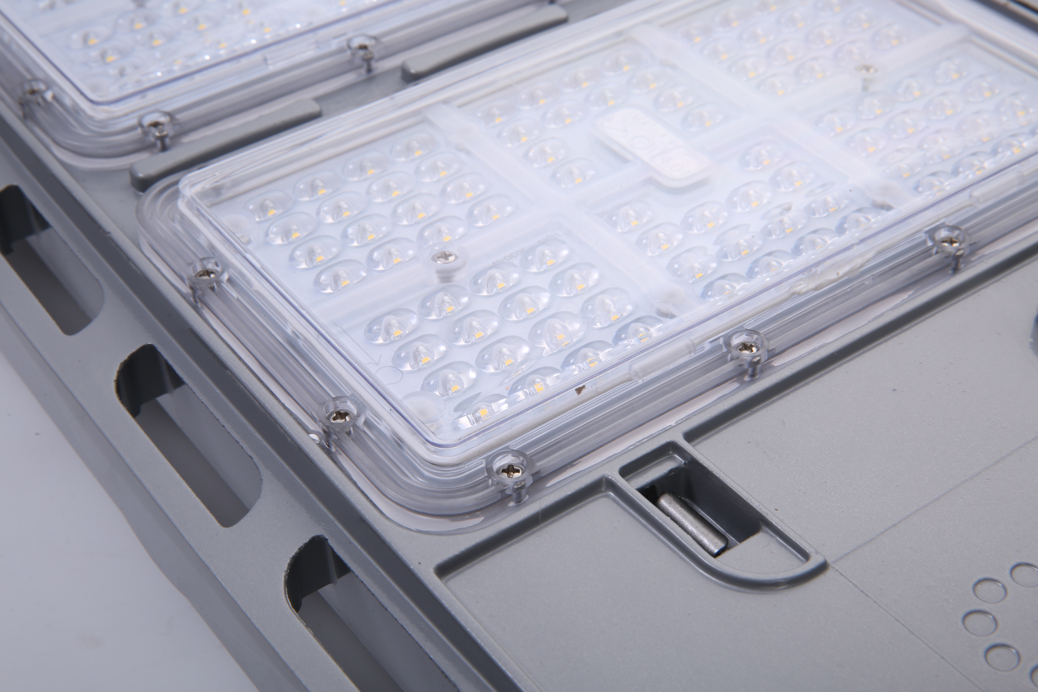 Farola LED de gran potencia LL-RM320-B90 / 5 módulos